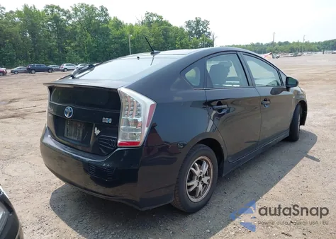 2010 Toyota Prius Iii z USA, uszkodzony, nr VIN JTDKN3DU1A0233847